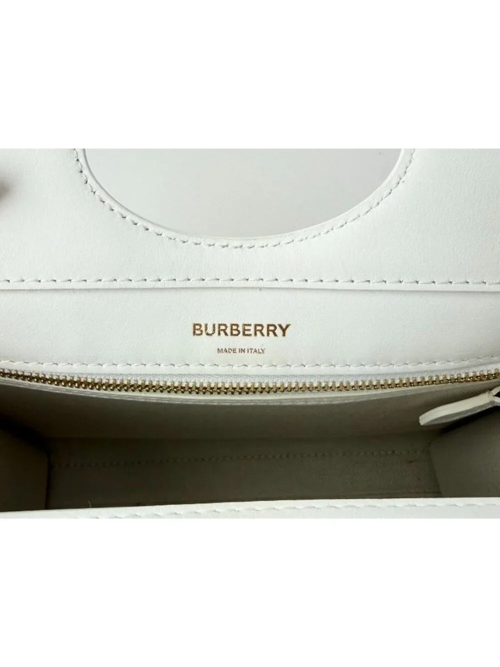 Burberry pre owned